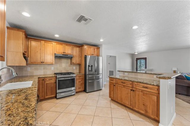 16311 Nosoni, Apple Valley, CA 92307