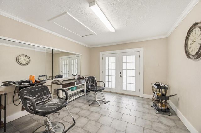 241 S Masonic St, Bellville, TX 77418