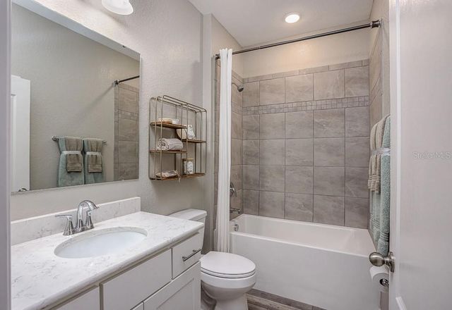 24278 NW 11TH LANE, Newberry, FL 32669