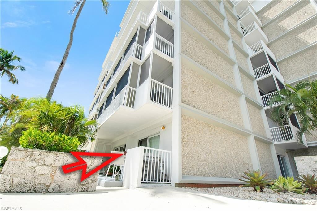 60 Pelican ST W 103, NAPLES, FL 34113 — photo 3