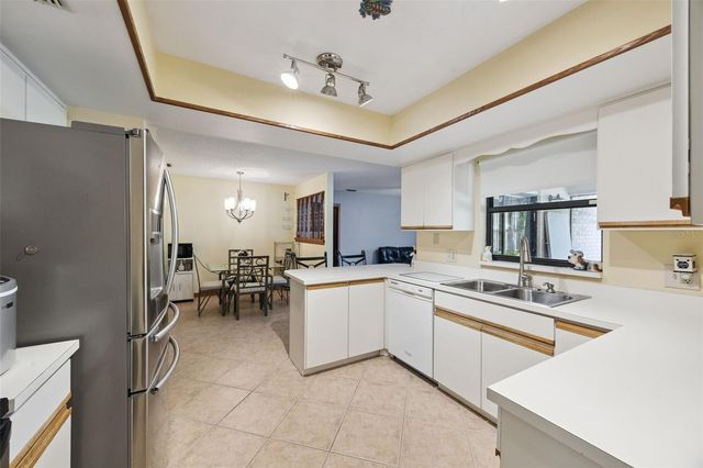 706 E LACY CIRCLE, Deltona, FL 32725