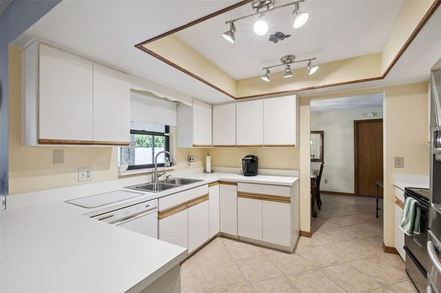 706 E LACY CIRCLE, Deltona, FL 32725
