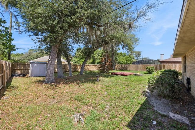 706 E LACY CIRCLE, Deltona, FL 32725
