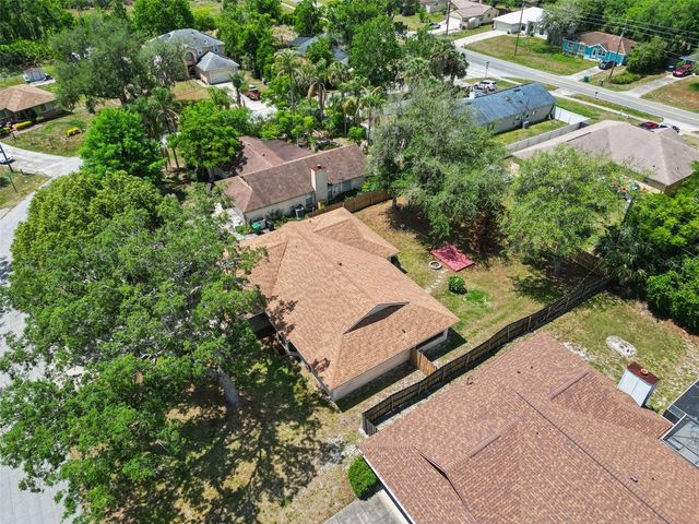 706 E LACY CIRCLE, Deltona, FL 32725