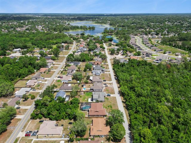 706 E LACY CIRCLE, Deltona, FL 32725