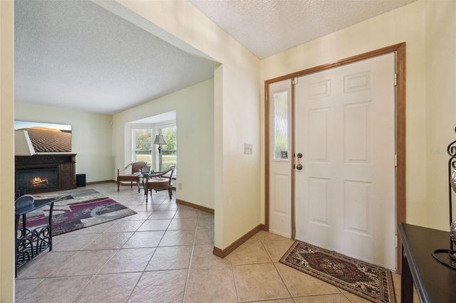 706 E LACY CIRCLE, Deltona, FL 32725