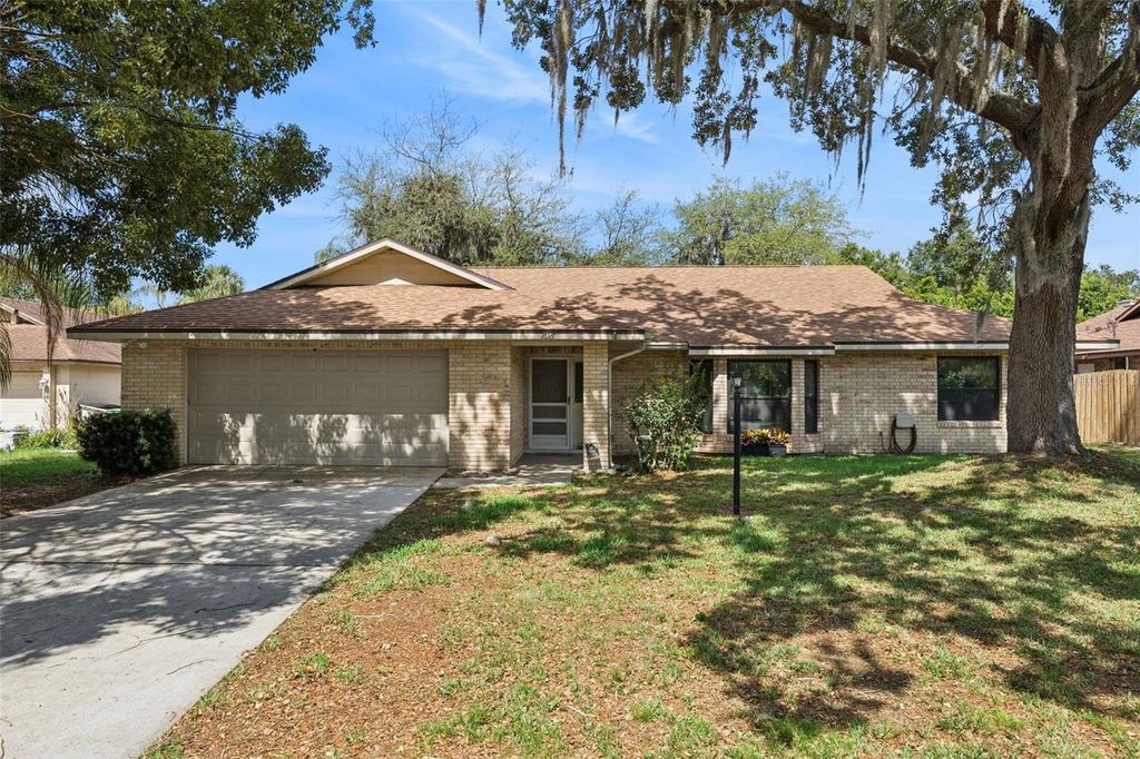 706 E LACY CIRCLE, Deltona, FL 32725