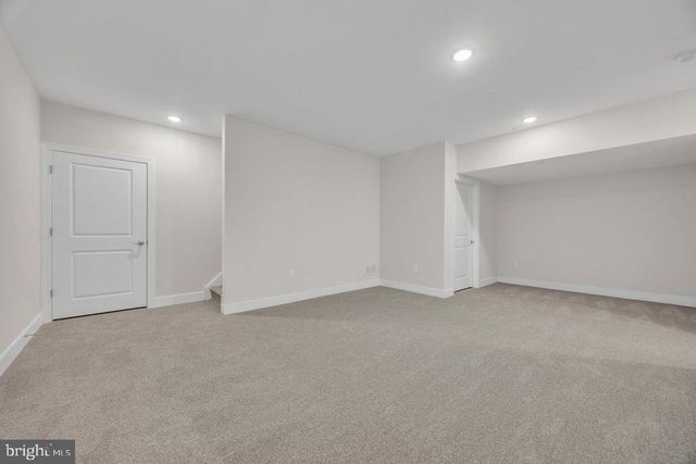 3801 JORDAN DR, West Windsor, NJ 08550