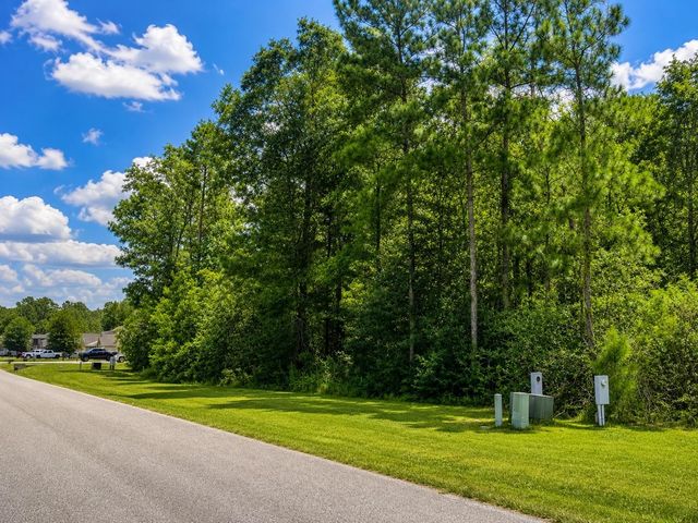 342 Road 662, Dayton, TX 77535