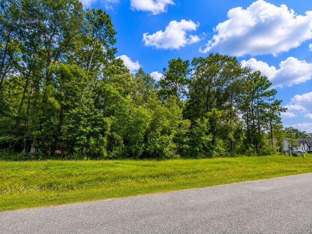 342 Road 662, Dayton, TX 77535