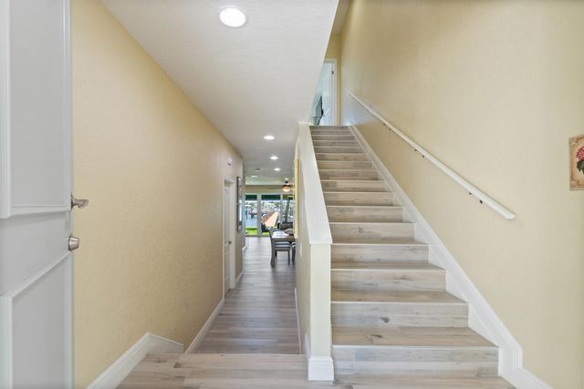 316 N Lake Drive, Lantana, FL 33462