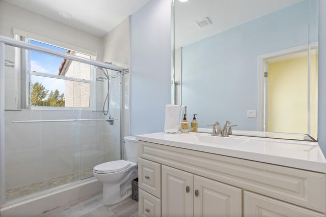 316 N Lake Drive, Lantana, FL 33462