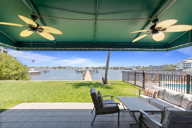 316 N Lake Drive, Lantana, FL 33462