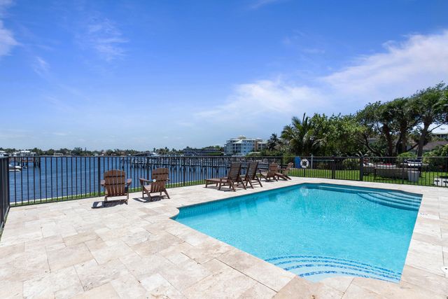 316 N Lake Drive, Lantana, FL 33462