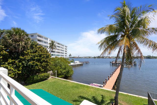 316 N Lake Drive, Lantana, FL 33462