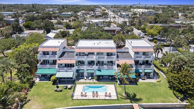 316 N Lake Drive, Lantana, FL 33462
