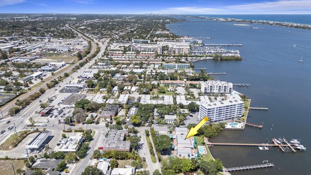 316 N Lake Drive, Lantana, FL 33462
