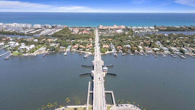 316 N Lake Drive, Lantana, FL 33462