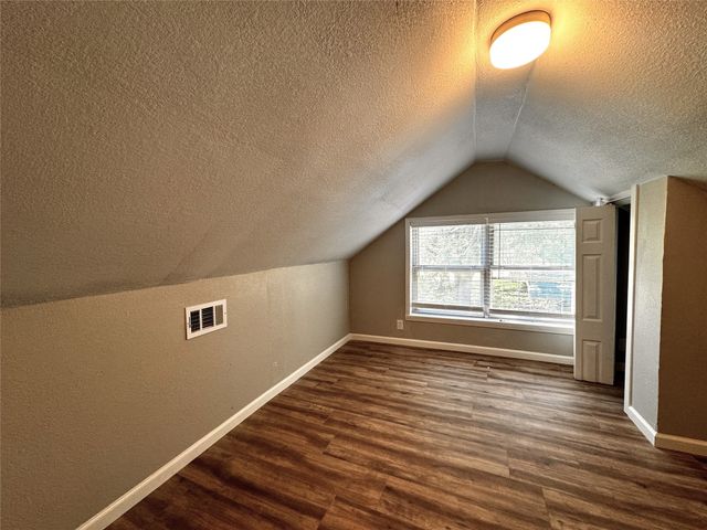 1931 Avenue A, Denison, TX 75020