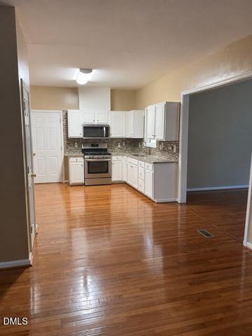 2709 Upper Dry Falls Court, Raleigh, NC 27603