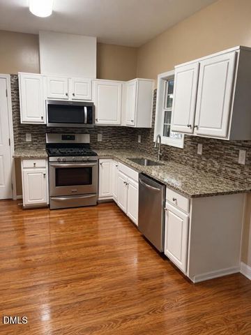 2709 Upper Dry Falls Court, Raleigh, NC 27603