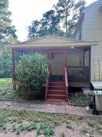 2709 Upper Dry Falls Court, Raleigh, NC 27603