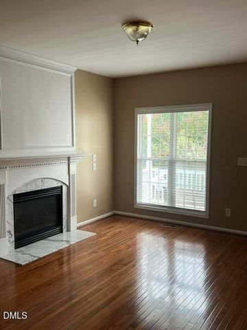 2709 Upper Dry Falls Court, Raleigh, NC 27603