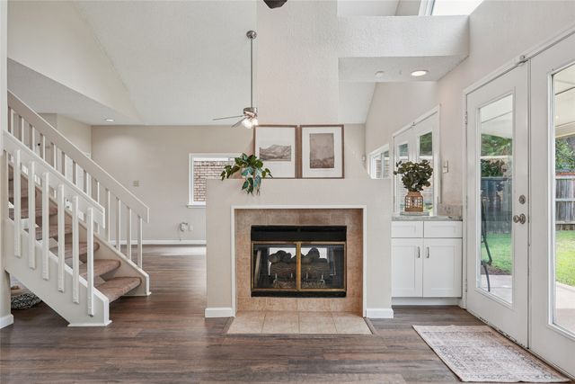 1209 Broken Arrow Trail, Carrollton, TX 75007