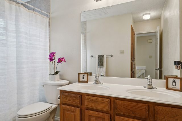 1209 Broken Arrow Trail, Carrollton, TX 75007