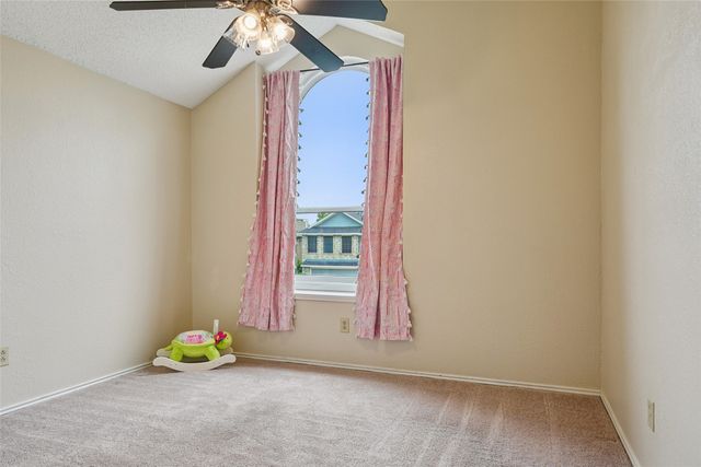 1209 Broken Arrow Trail, Carrollton, TX 75007