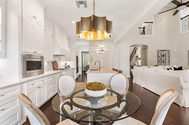 18 Stefano Way, Missouri City, TX 77459