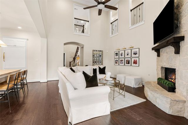 18 Stefano Way, Missouri City, TX 77459