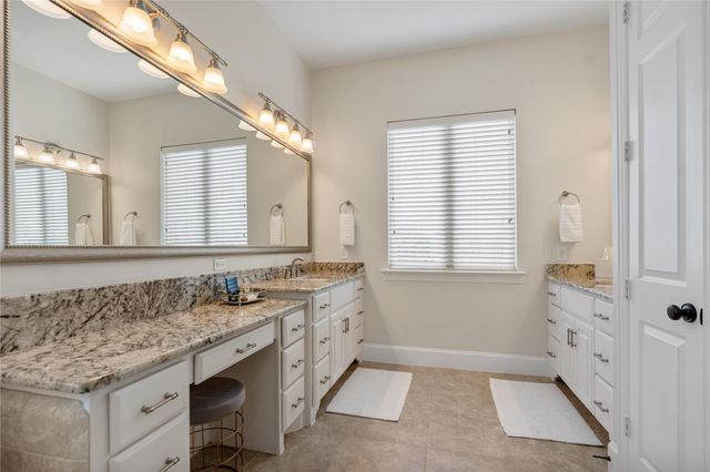 18 Stefano Way, Missouri City, TX 77459