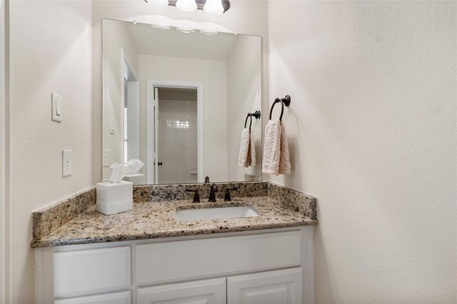 18 Stefano Way, Missouri City, TX 77459