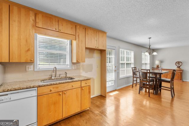 71 Jodeco Station Drive, Stockbridge, GA 30281