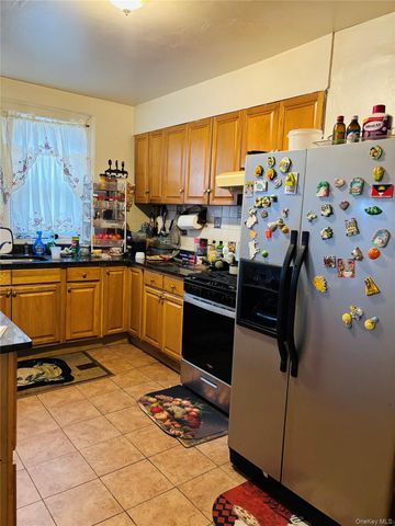 715 Rosedale Avenue, Bronx, NY 10473