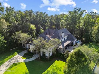 101 Red Leaf Cove, Ridgeland, MS 39157