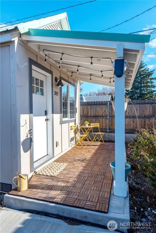 307 W 2nd Avenue, Kittitas, WA 98934