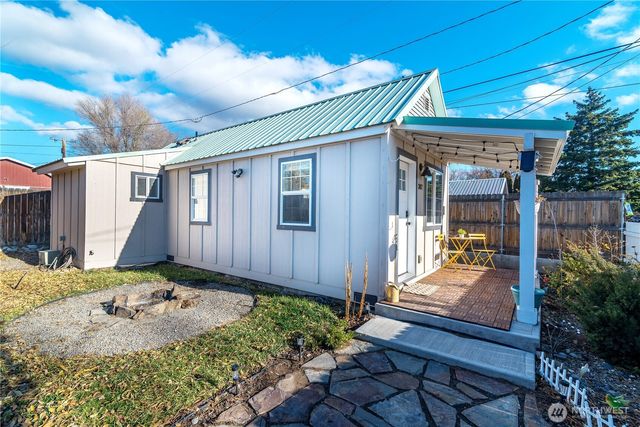 307 W 2nd Avenue, Kittitas, WA 98934