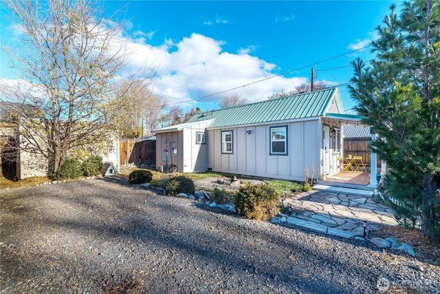 307 W 2nd Avenue, Kittitas, WA 98934