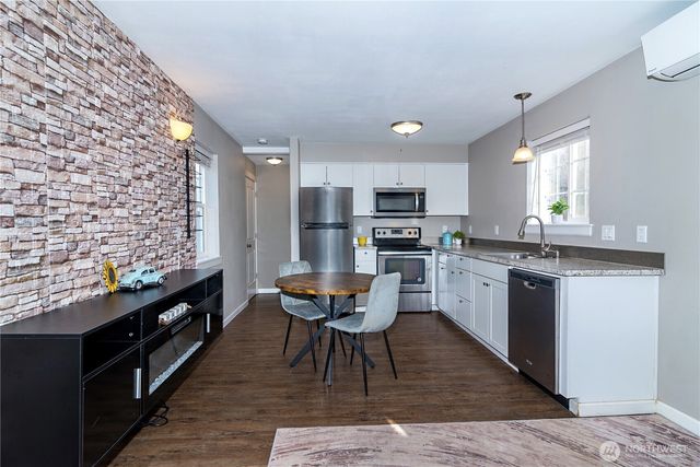 307 W 2nd Avenue, Kittitas, WA 98934