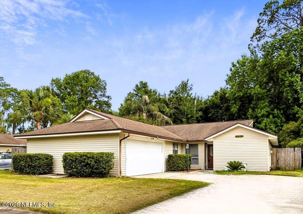 3632 BALLESTERO Drive S, Jacksonville, FL 32257