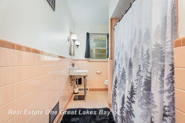 4719 Baker Road, Bridgeport, MI 48722