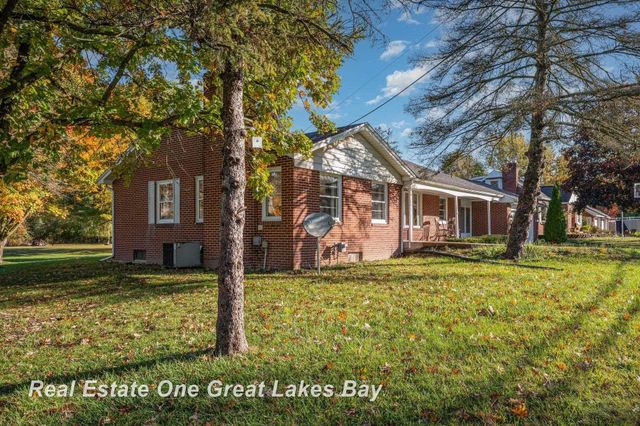 4719 Baker Road, Bridgeport, MI 48722