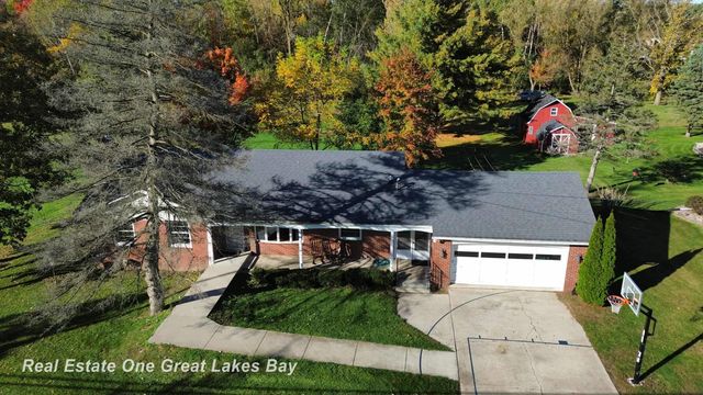 4719 Baker Road, Bridgeport, MI 48722