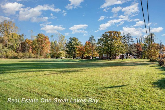 4719 Baker Road, Bridgeport, MI 48722