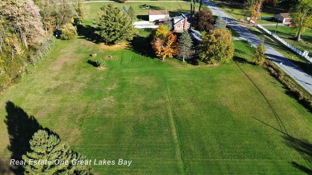 4719 Baker Road, Bridgeport, MI 48722