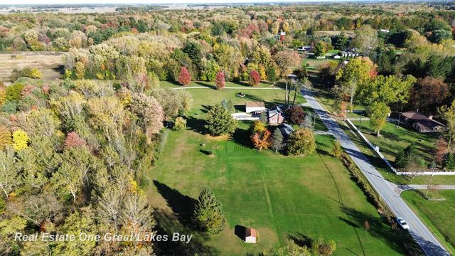 4719 Baker Road, Bridgeport, MI 48722