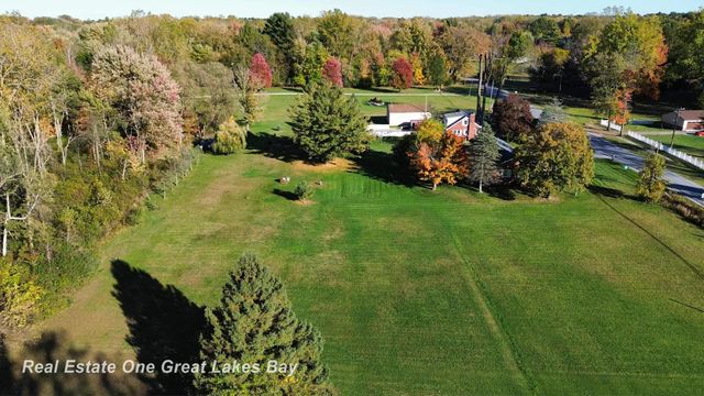 4719 Baker Road, Bridgeport, MI 48722
