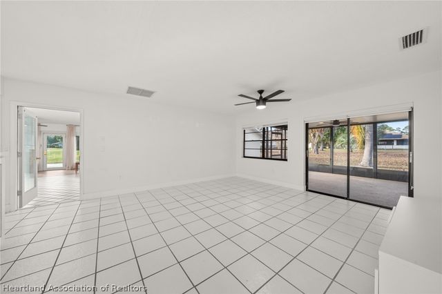 3407 Divot Road, Sebring, FL 33872